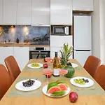 Appartamento Maya's 100 Sea View *
