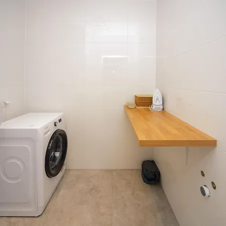 Maya's Flats & 100 Sea View Apartamento Gdansk