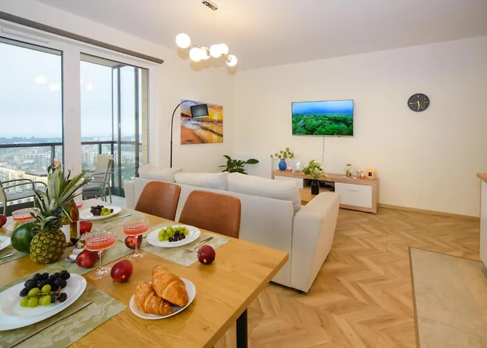 Maya's Flats & 100 Sea View グダニスク