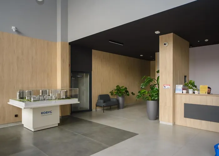 아파트 Maya's Flats & 100 Sea View